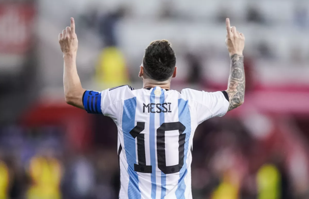 messi.png